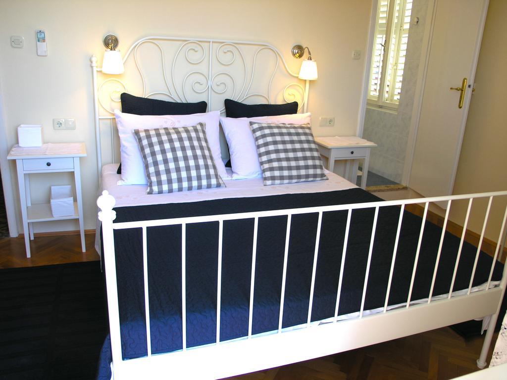 Hotel House Rozi Palit Habitación foto