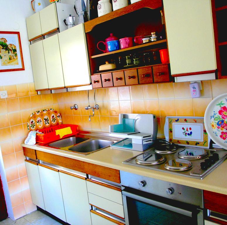 Hotel House Rozi Palit Exterior foto