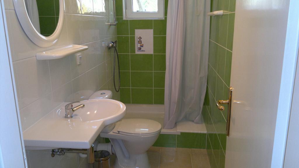 Hotel House Rozi Palit Habitación foto