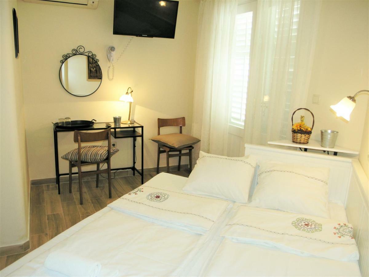 Hotel House Rozi Palit Habitación foto